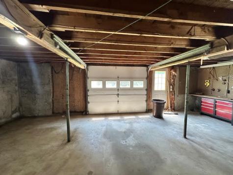 1039 Belfast Road Knox ME 04986