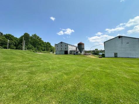 1039 Belfast Road Knox ME 04986