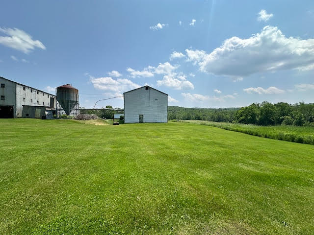 1039 Belfast Road Knox ME 04986