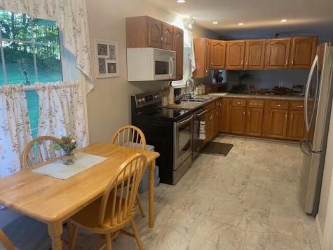 20 Riverview Terrace Brewer ME 04412