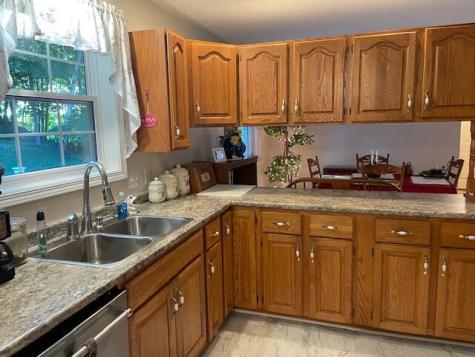 20 Riverview Terrace Brewer ME 04412