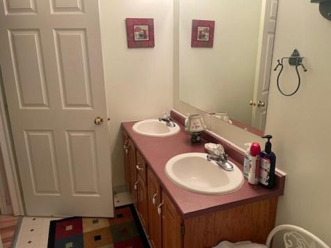 20 Riverview Terrace Brewer ME 04412