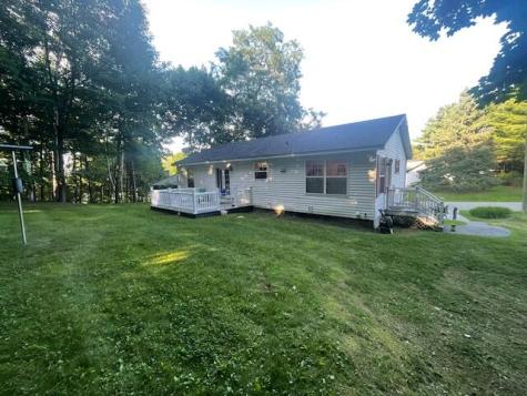 20 Riverview Terrace Brewer ME 04412