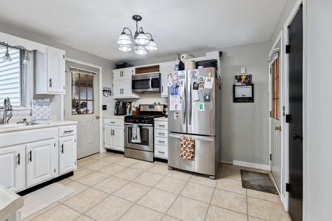 53 Burke Street Farmingdale ME 04344