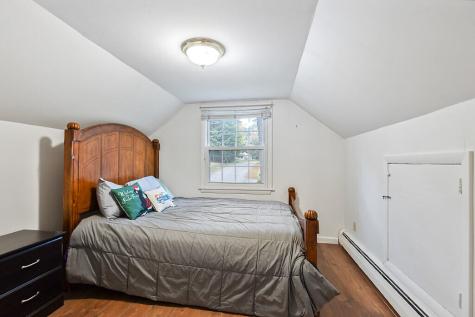 53 Burke Street Farmingdale ME 04344