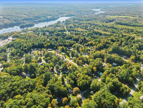 53 Burke Street Farmingdale ME 04344