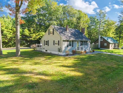 53 Burke Street Farmingdale ME 04344