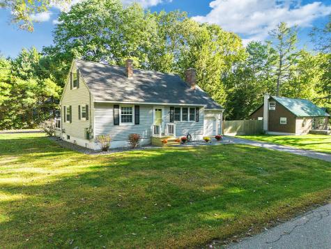 53 Burke Street Farmingdale ME 04344