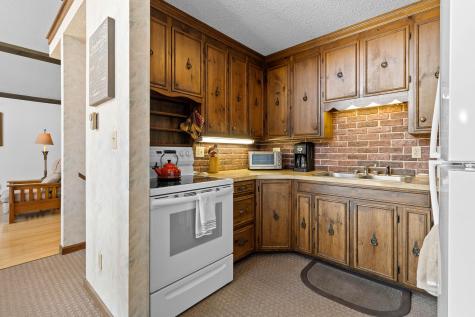 425 Sennebec Road Union ME 04862