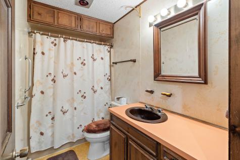 425 Sennebec Road Union ME 04862