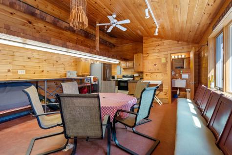 425 Sennebec Road Union ME 04862