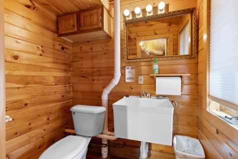 425 Sennebec Road Union ME 04862