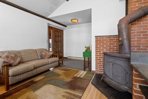 425 Sennebec Road Union ME 04862