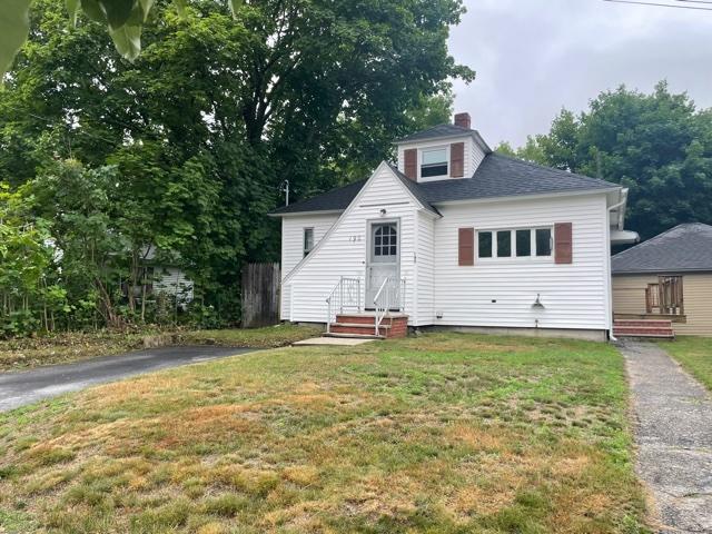 190 Whitney Street Auburn ME 04210