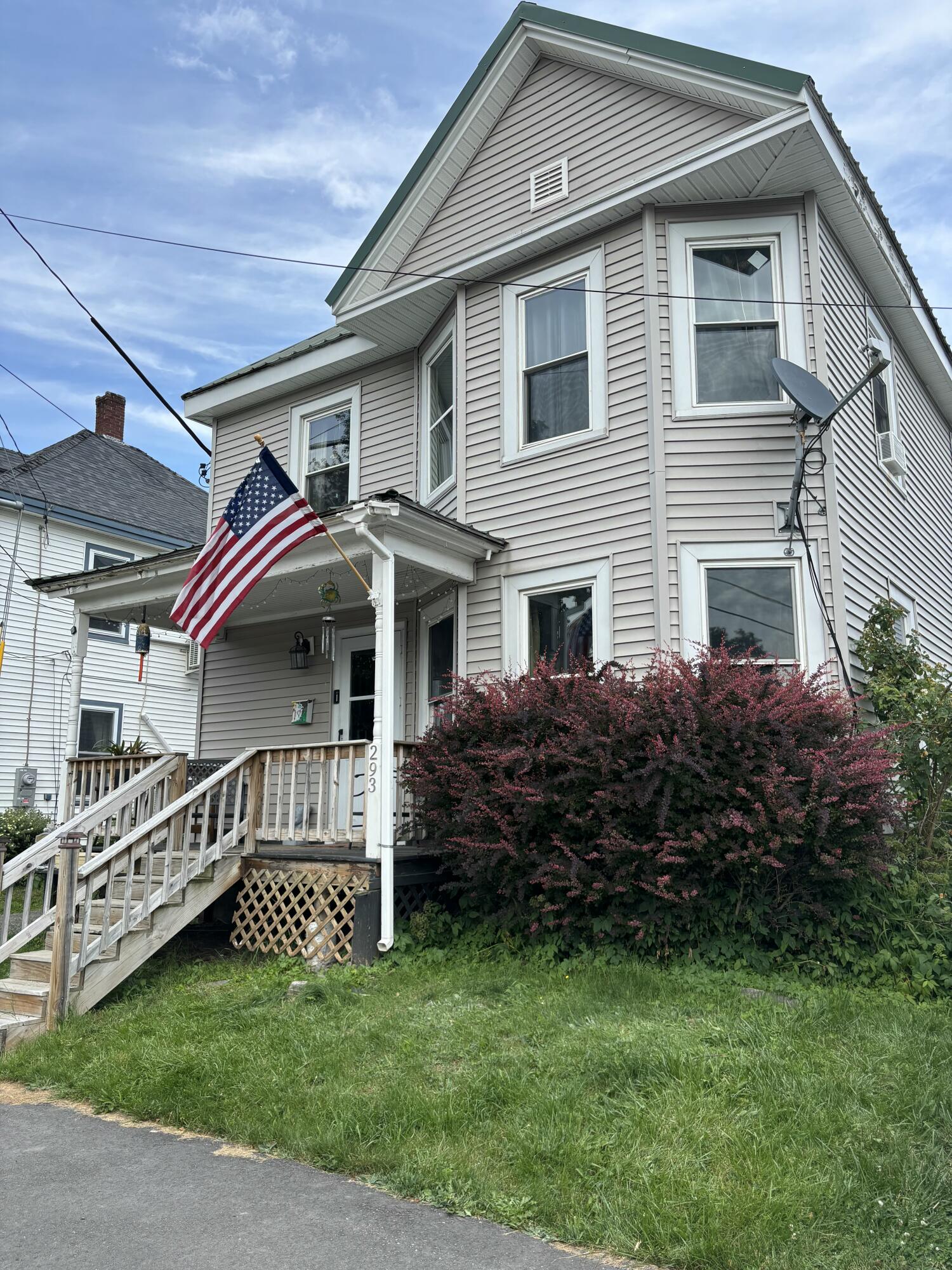 293 Grove Street Bangor ME 04401