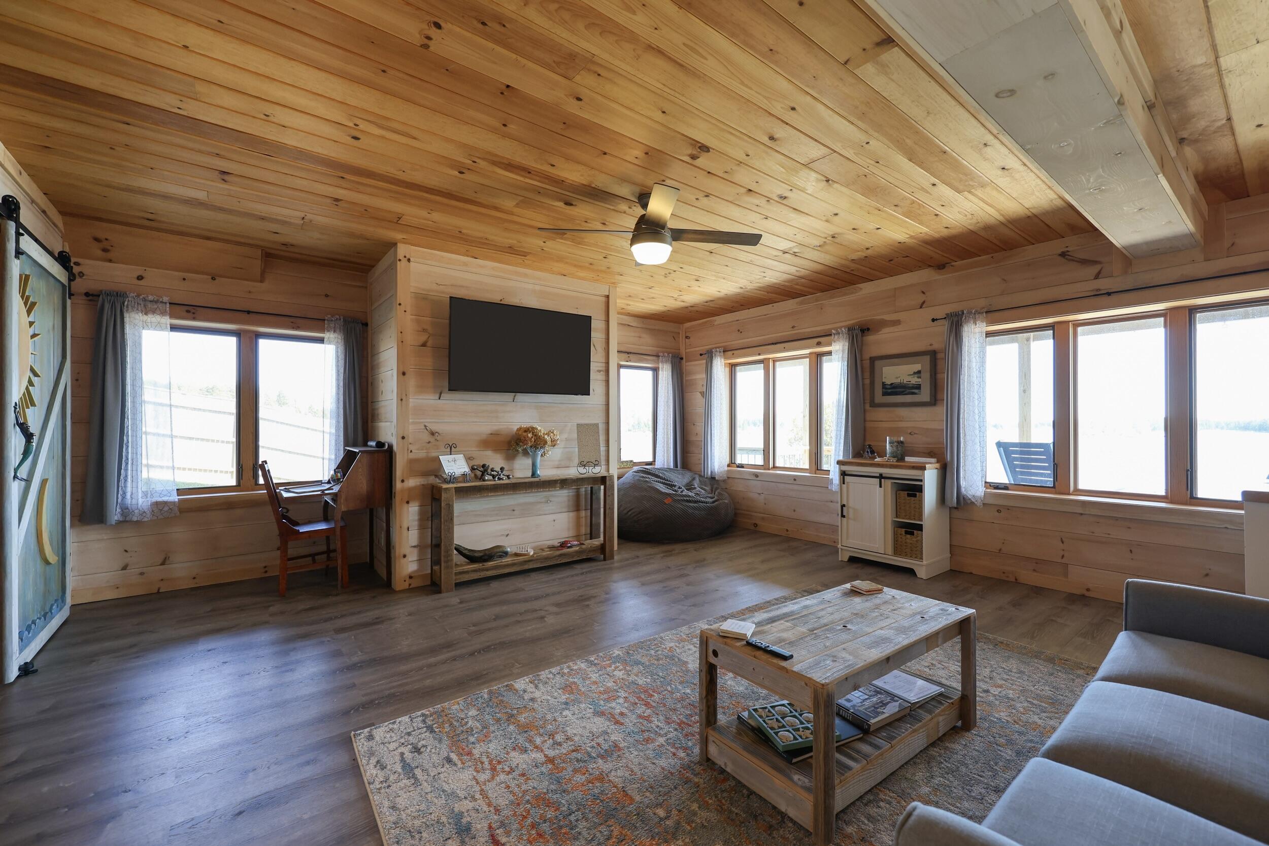 28 City Point Road Vinalhaven ME 04863