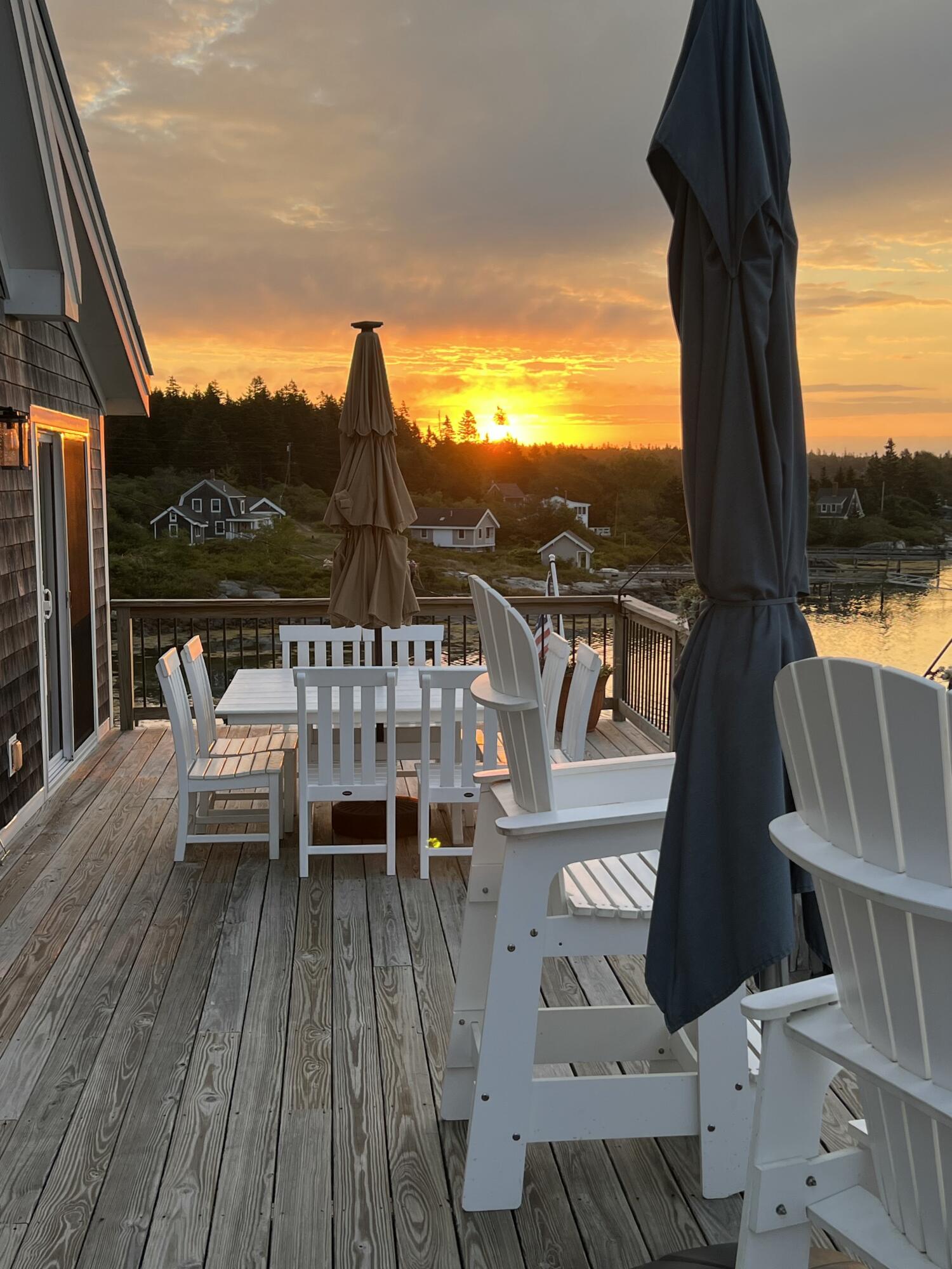 28 City Point Road Vinalhaven ME 04863