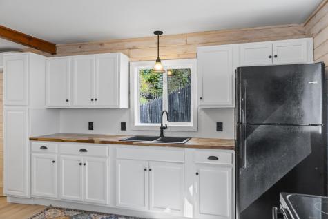 112 Taywood Road Auburn ME 04210