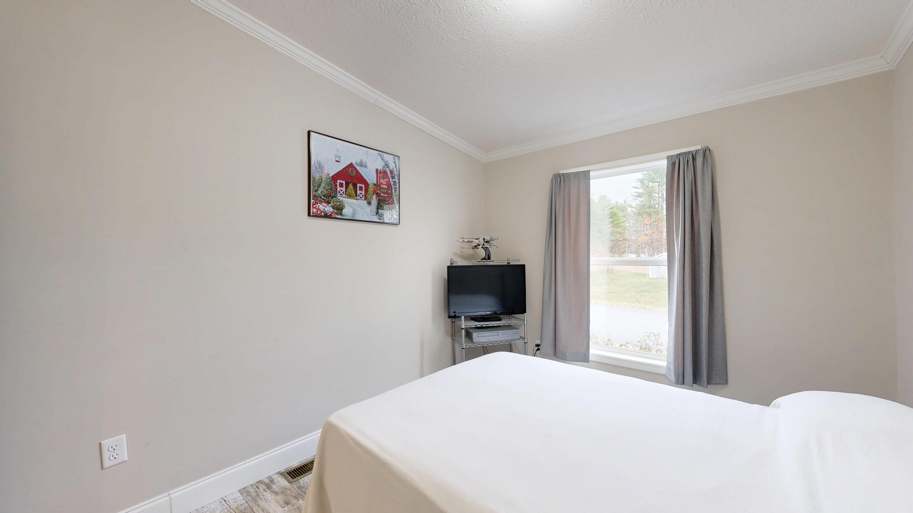 11 Trent Drive Lisbon ME 04250