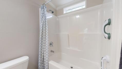 11 Trent Drive Lisbon ME 04250