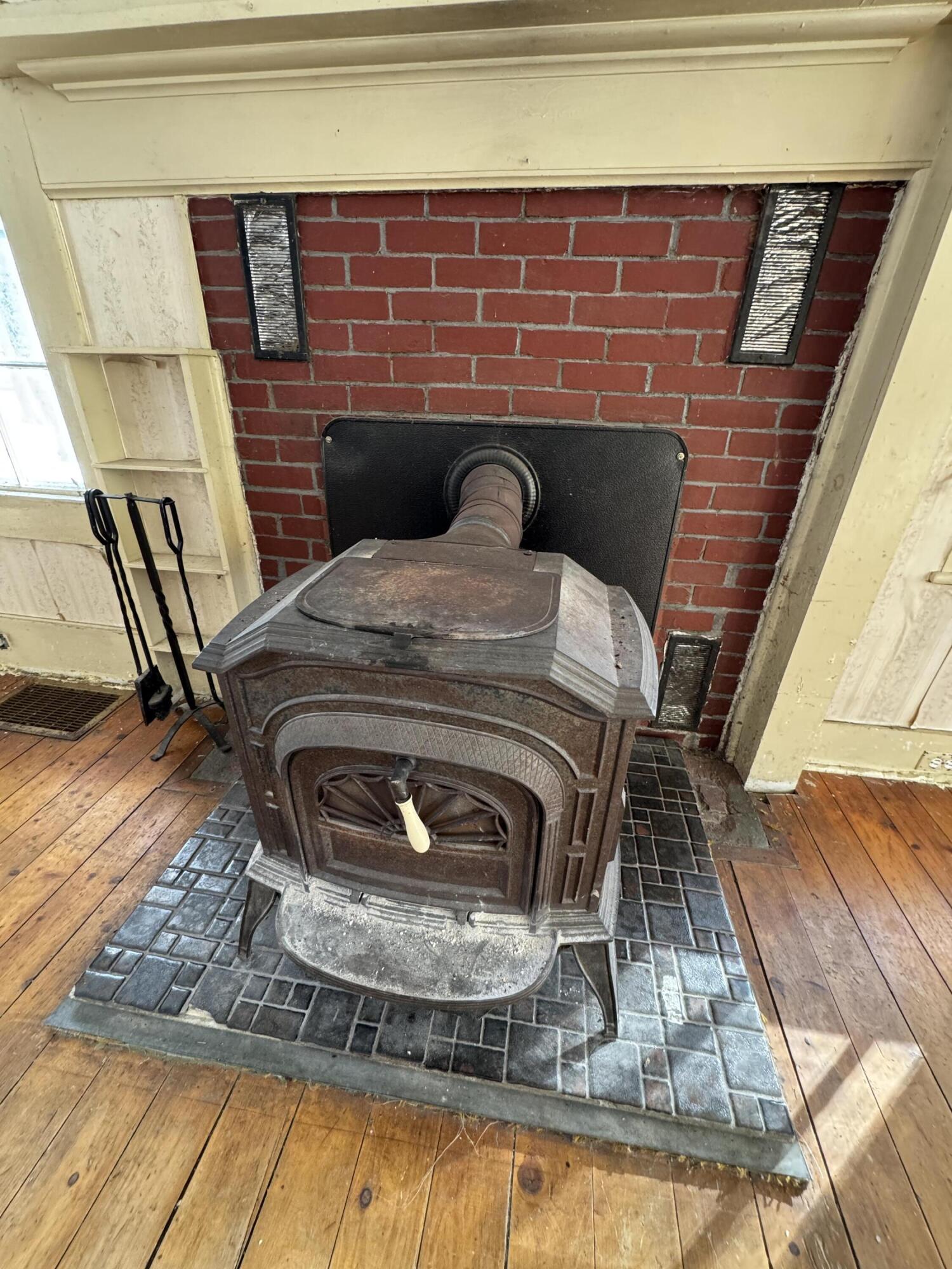 55 West Side Drive Verona Island ME 04416