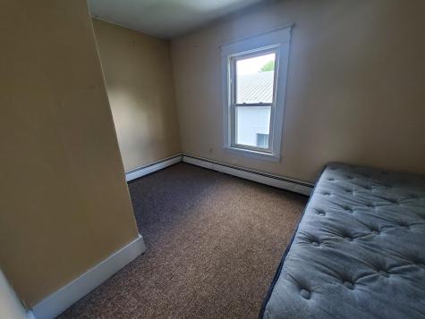 17 Summer Street Dover-foxcroft ME 04426