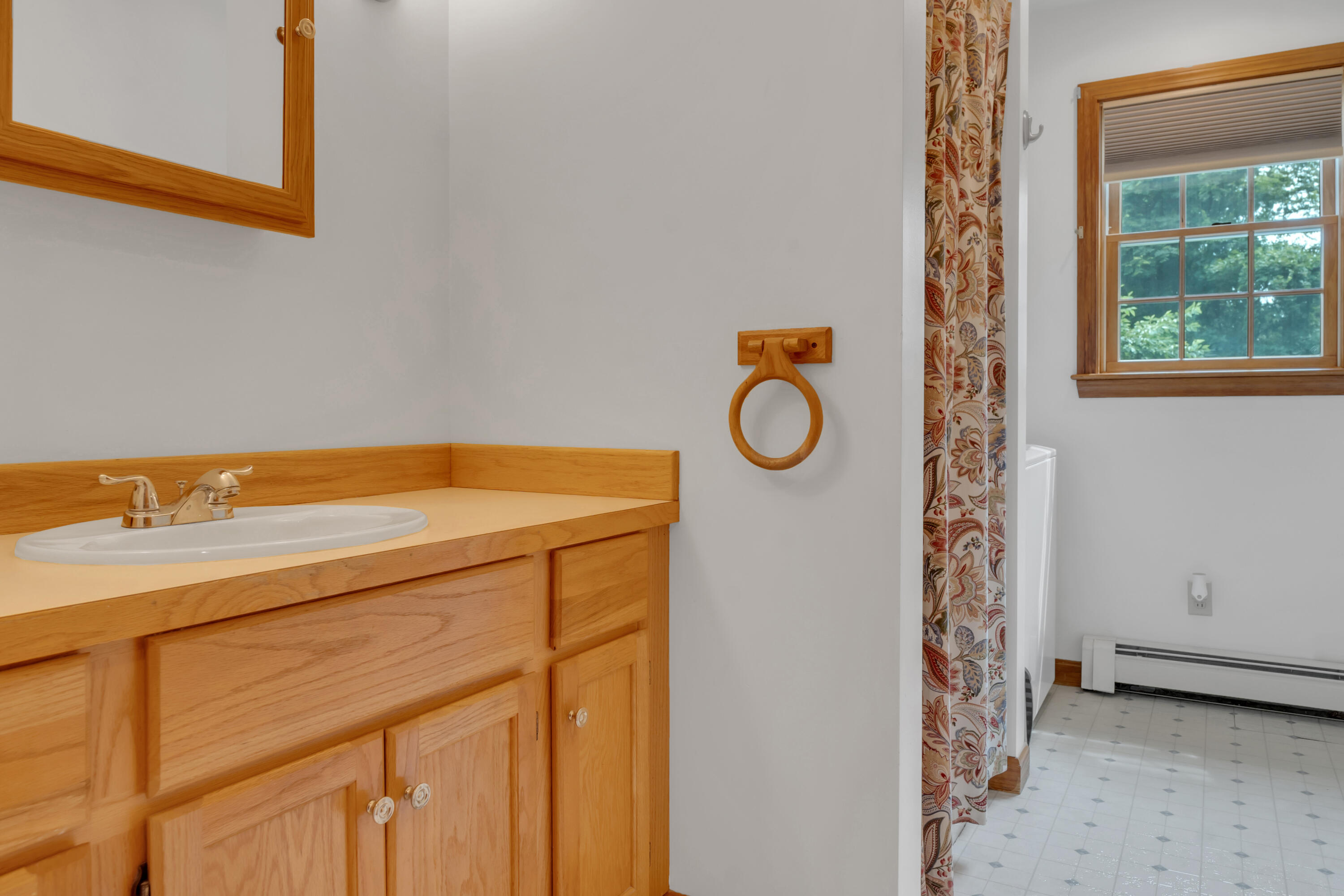 12 Harrison Circle Auburn ME 04210