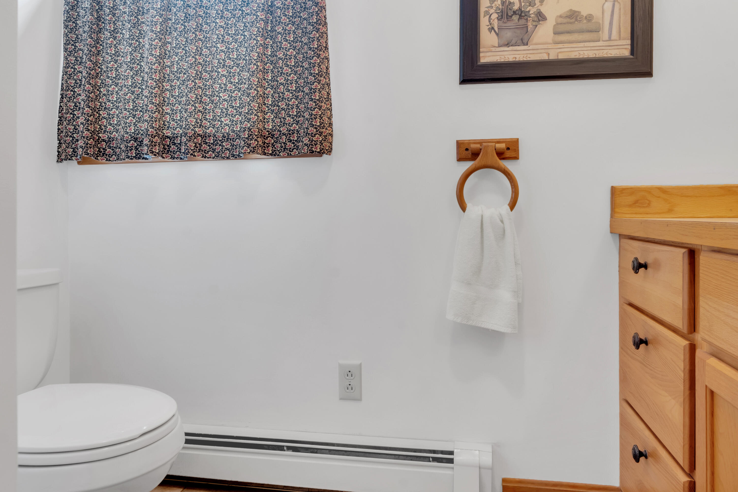 12 Harrison Circle Auburn ME 04210