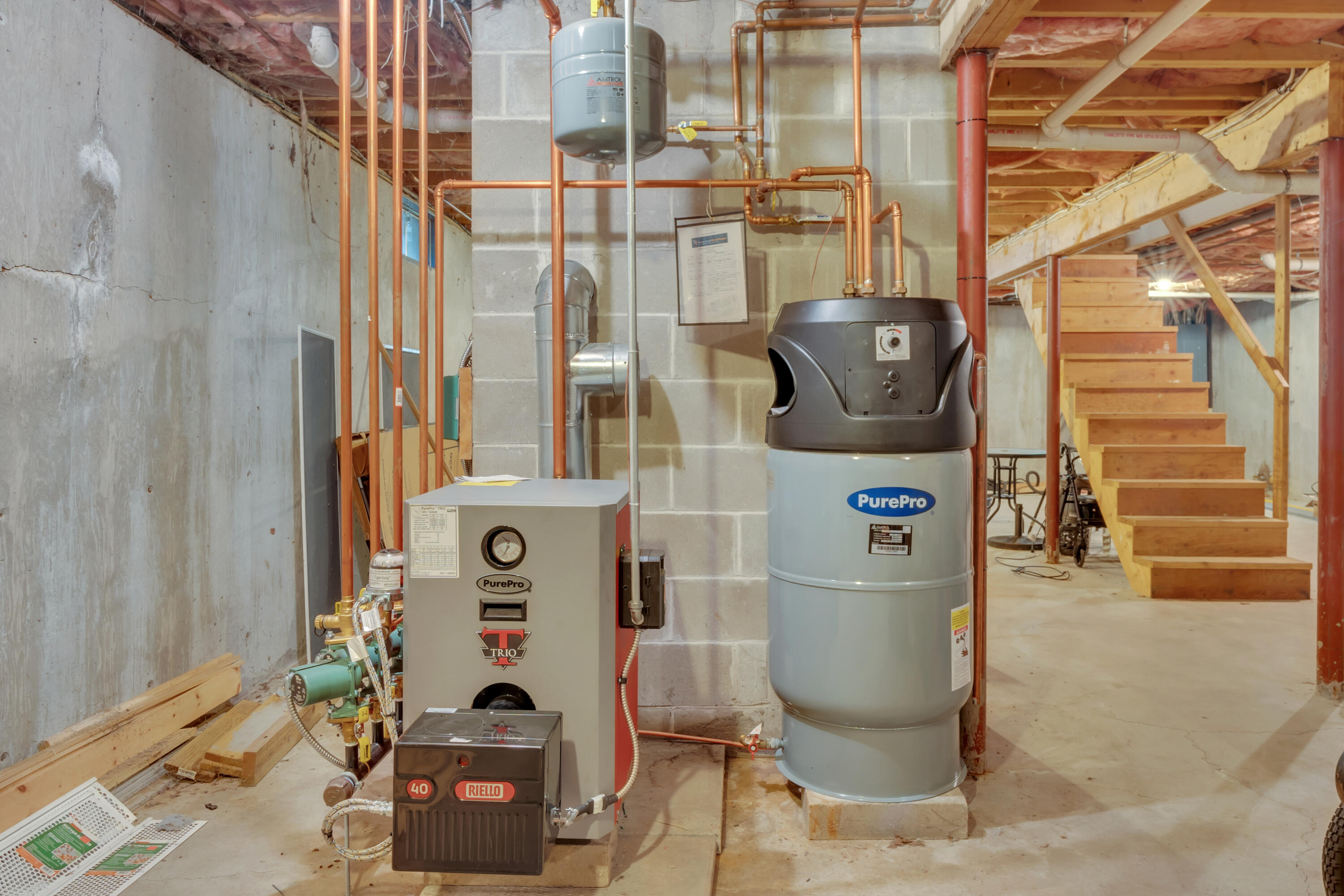 12 Harrison Circle Auburn ME 04210