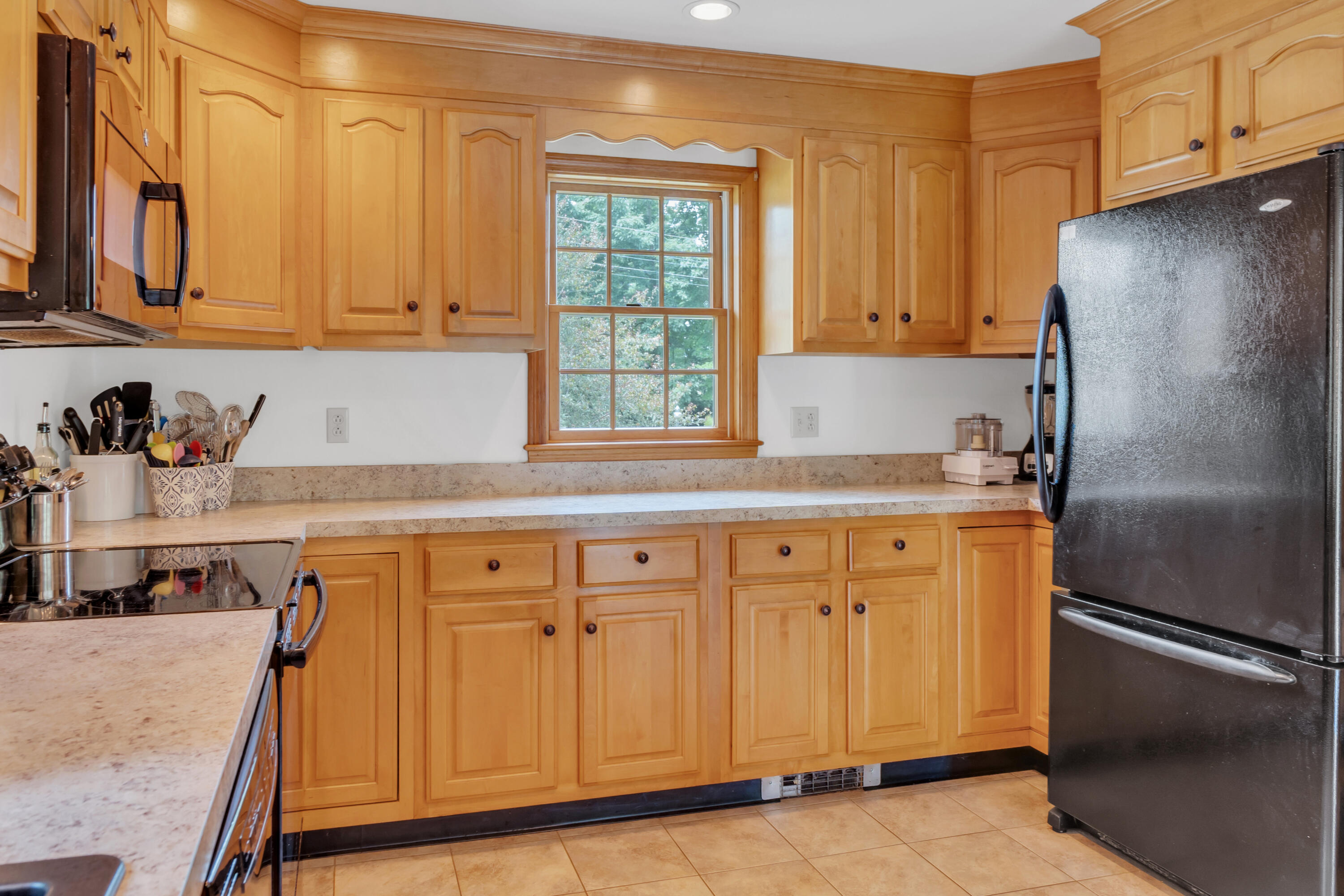 12 Harrison Circle Auburn ME 04210