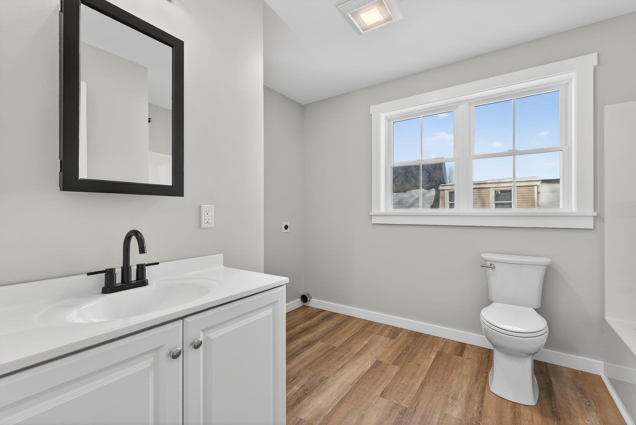 38 Oak Street Gardiner ME 04345