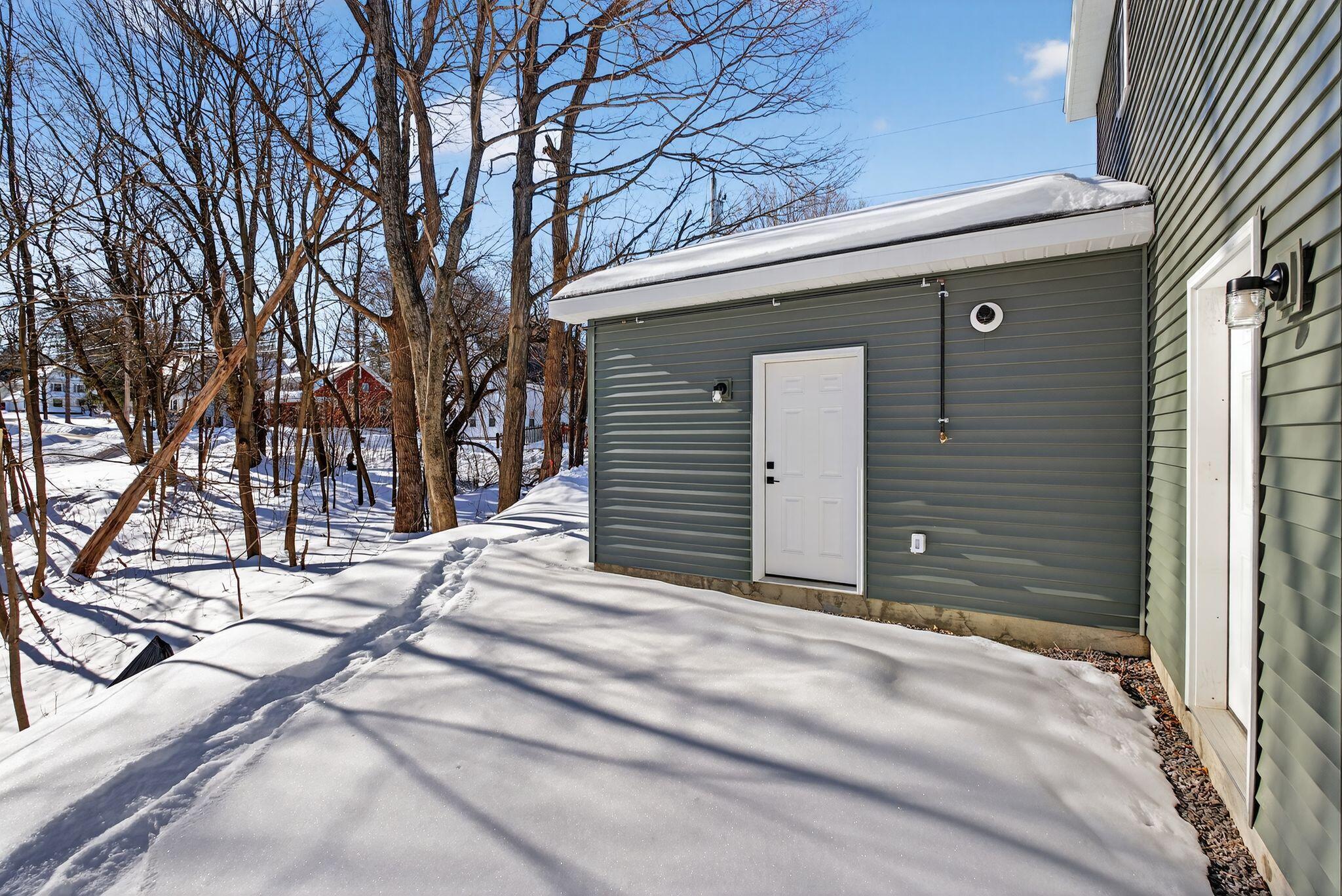 38 Oak Street Gardiner ME 04345