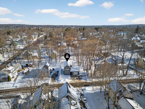 38 Oak Street Gardiner ME 04345