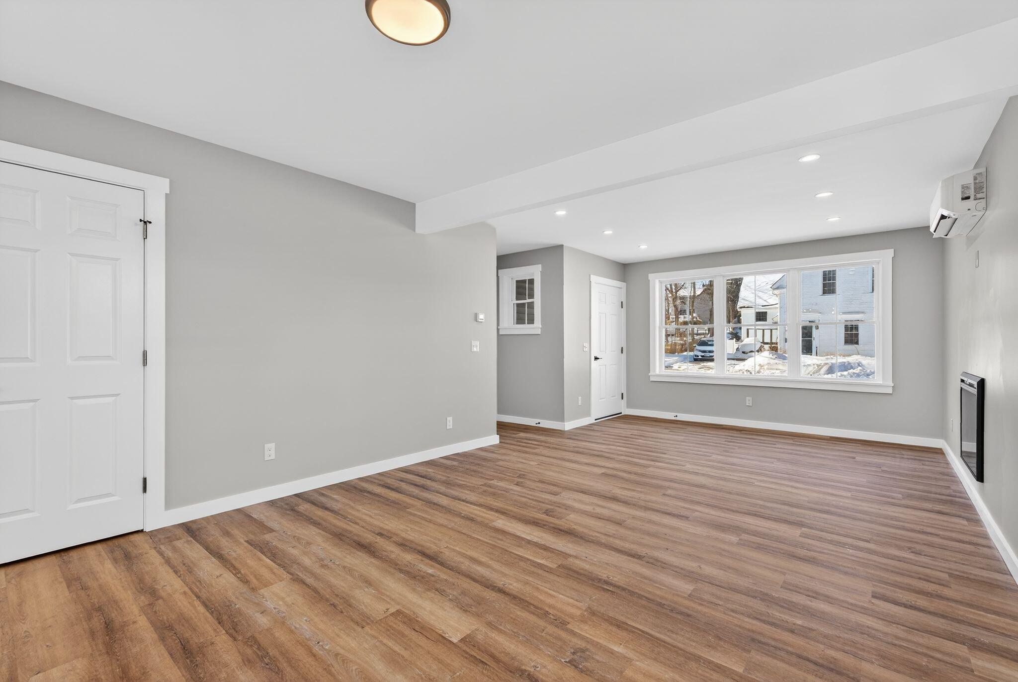 38 Oak Street Gardiner ME 04345