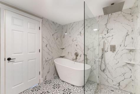 589 Roosevelt Trail Naples ME 04055