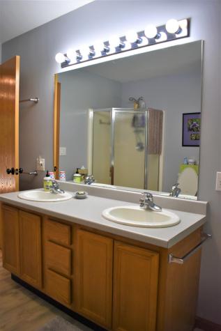 399 N Raymond Road Poland ME 04274