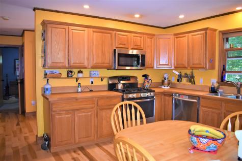 399 N Raymond Road Poland ME 04274
