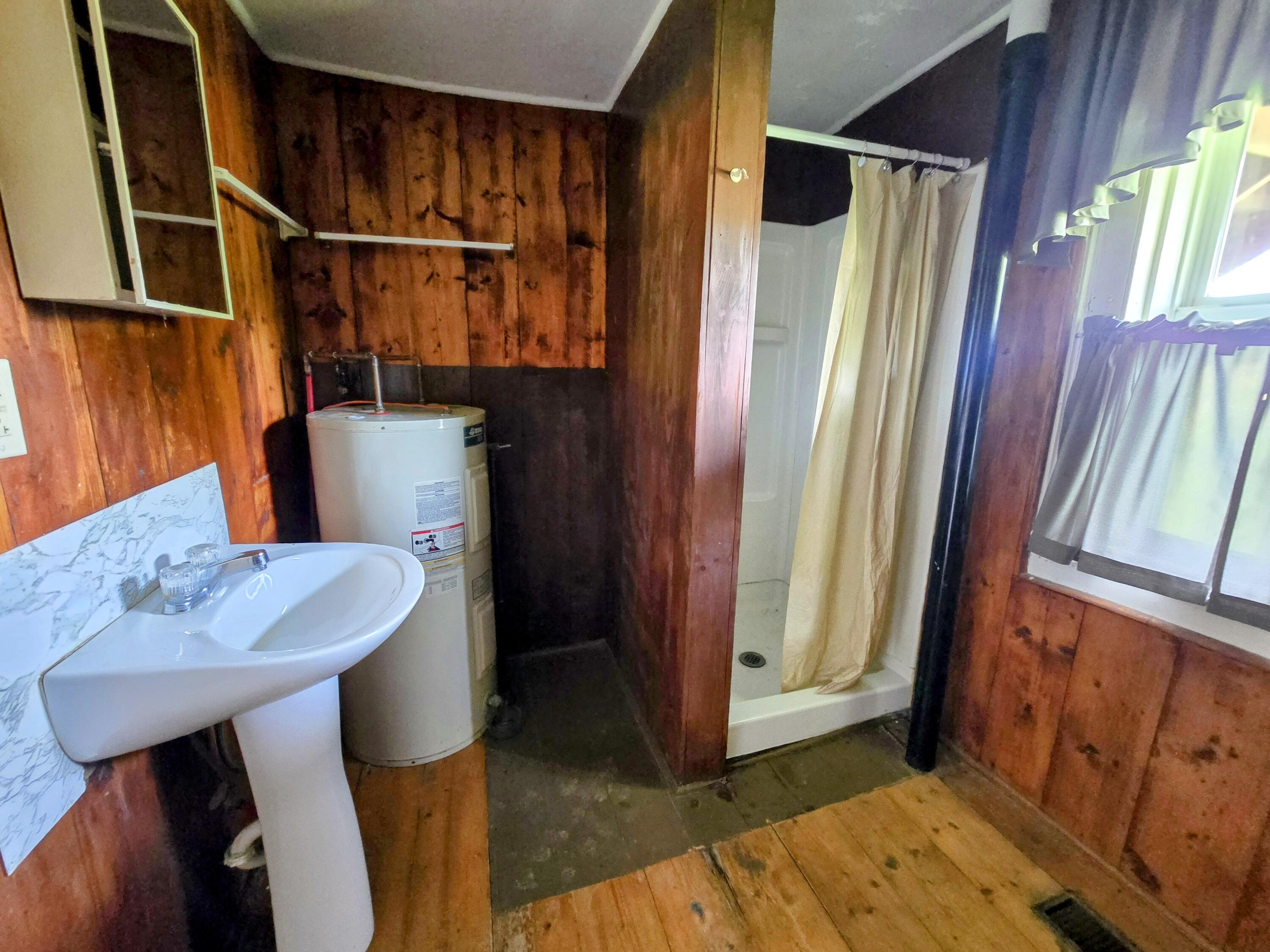 1079 Belfast Road Knox ME 04986