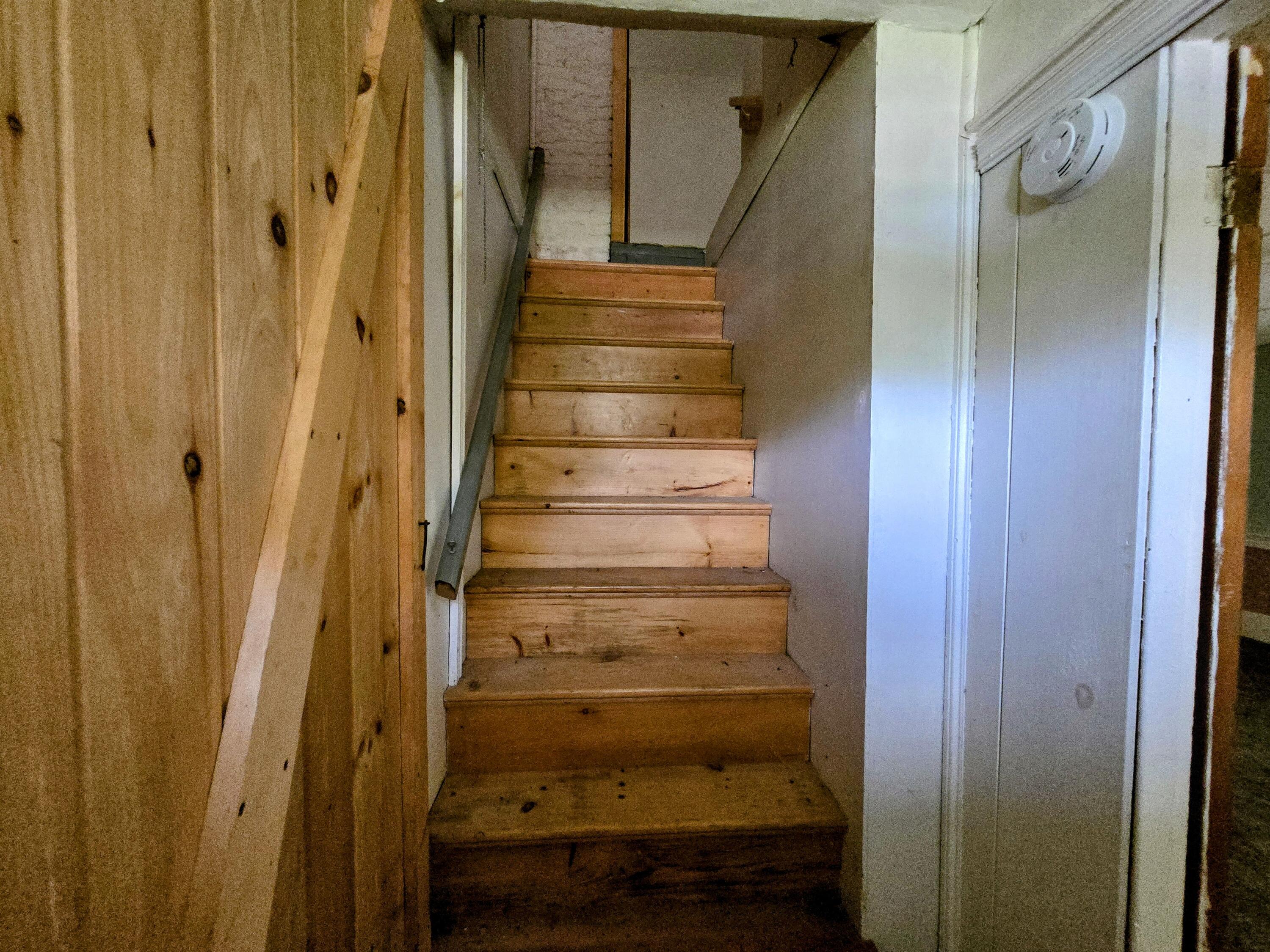 1079 Belfast Road Knox ME 04986