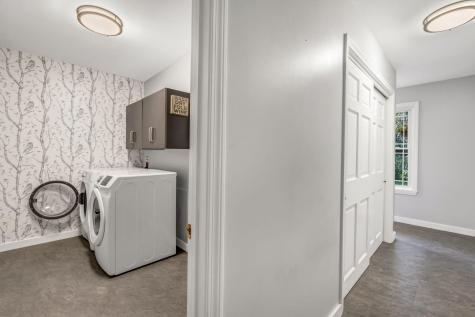 212 Vickery Road Auburn ME 04210