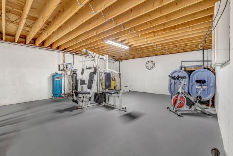 212 Vickery Road Auburn ME 04210