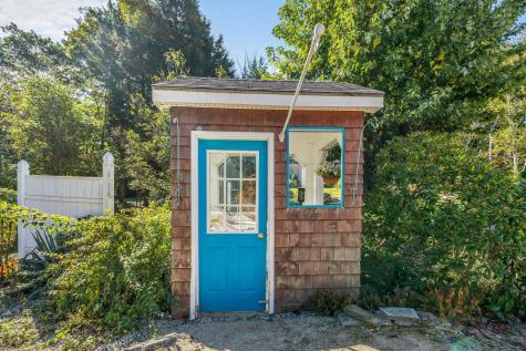 212 Vickery Road Auburn ME 04210