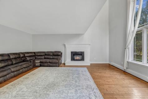 212 Vickery Road Auburn ME 04210