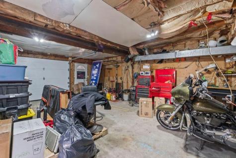 166 Warren Avenue Lewiston ME 04240