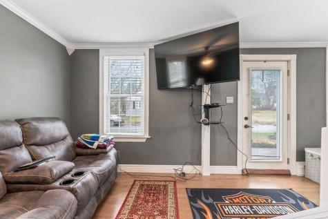 166 Warren Avenue Lewiston ME 04240