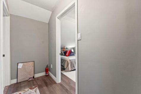 166 Warren Avenue Lewiston ME 04240