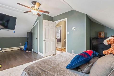 166 Warren Avenue Lewiston ME 04240