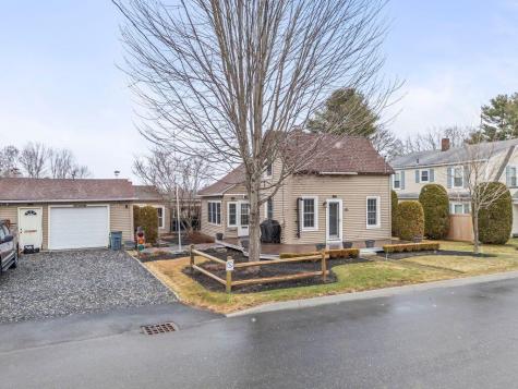 166 Warren Avenue Lewiston ME 04240