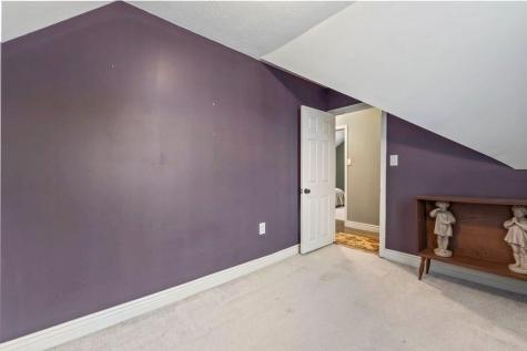 166 Warren Avenue Lewiston ME 04240