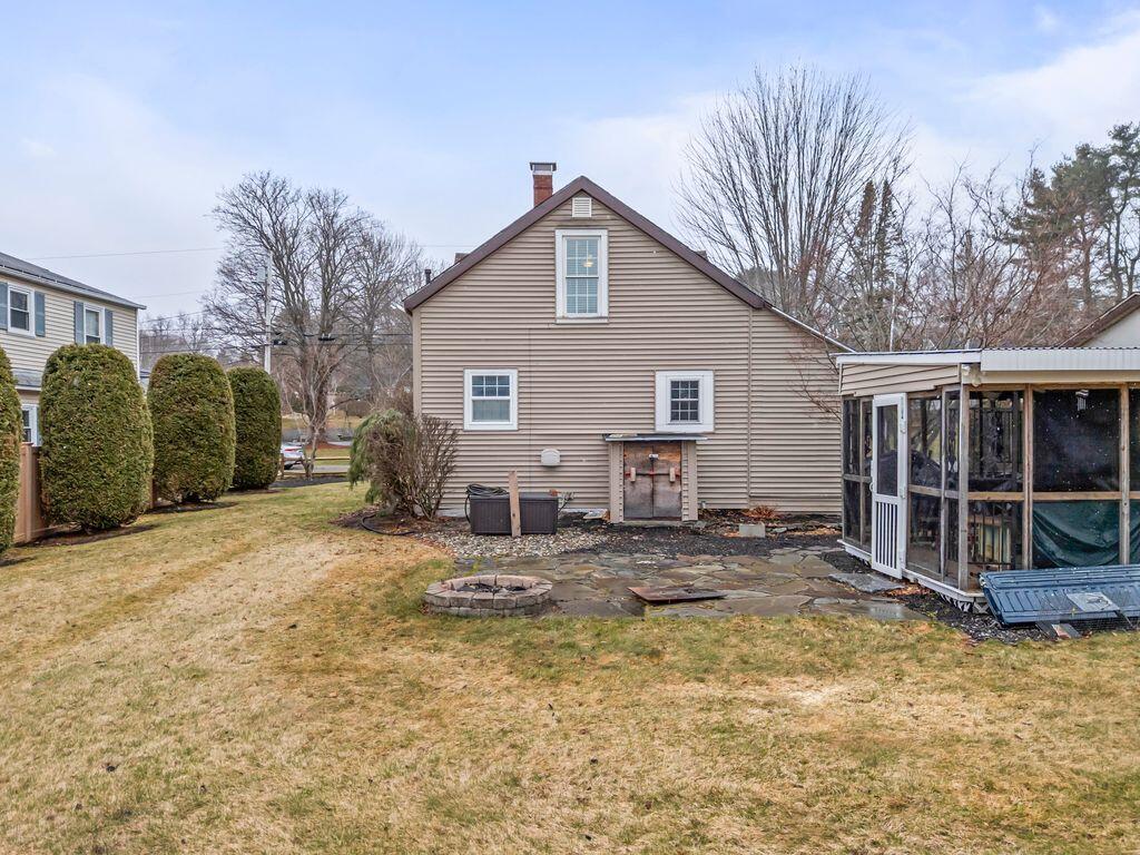 166 Warren Avenue Lewiston ME 04240